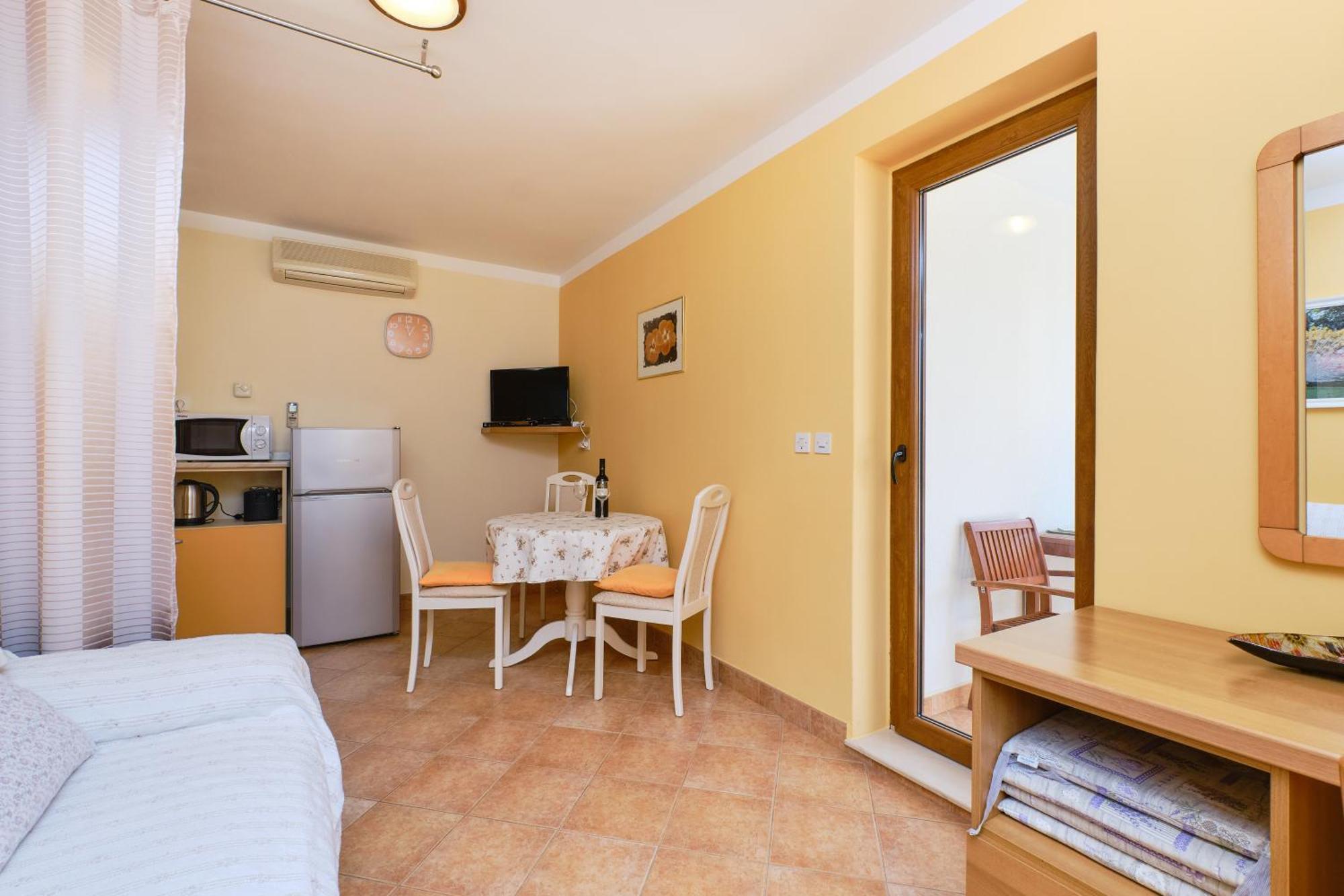 Apartments Anci Mali Lošinj Dış mekan fotoğraf